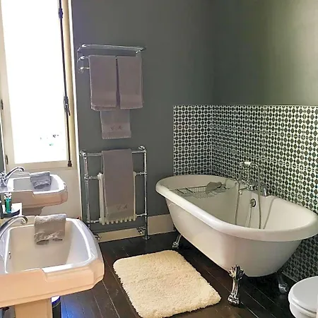 Chateau Mathias 4*