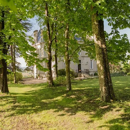 Chateau Mathias Bed & Breakfast *