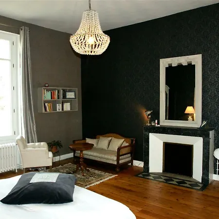 Chateau Mathias 4* Virazeil